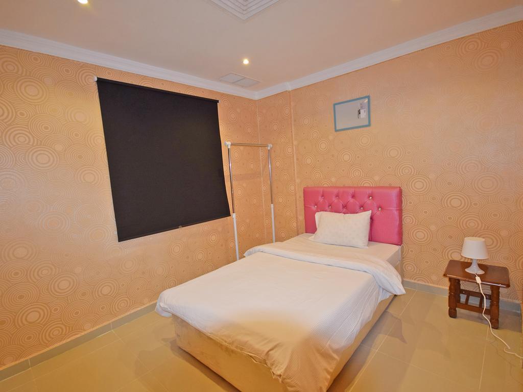 Leader Apartments 1 Mahboula Εξωτερικό φωτογραφία