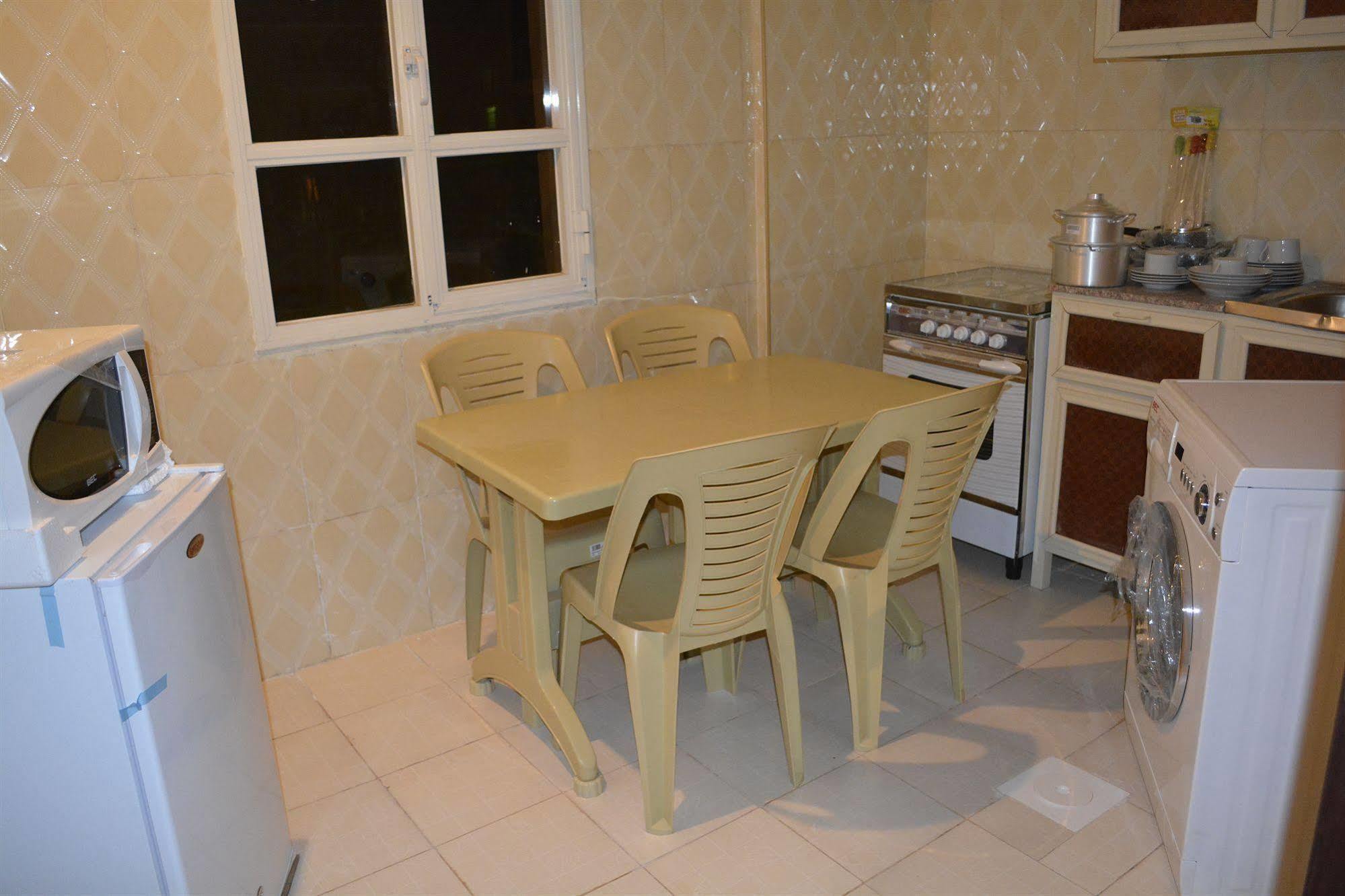 Leader Apartments 1 Mahboula Εξωτερικό φωτογραφία