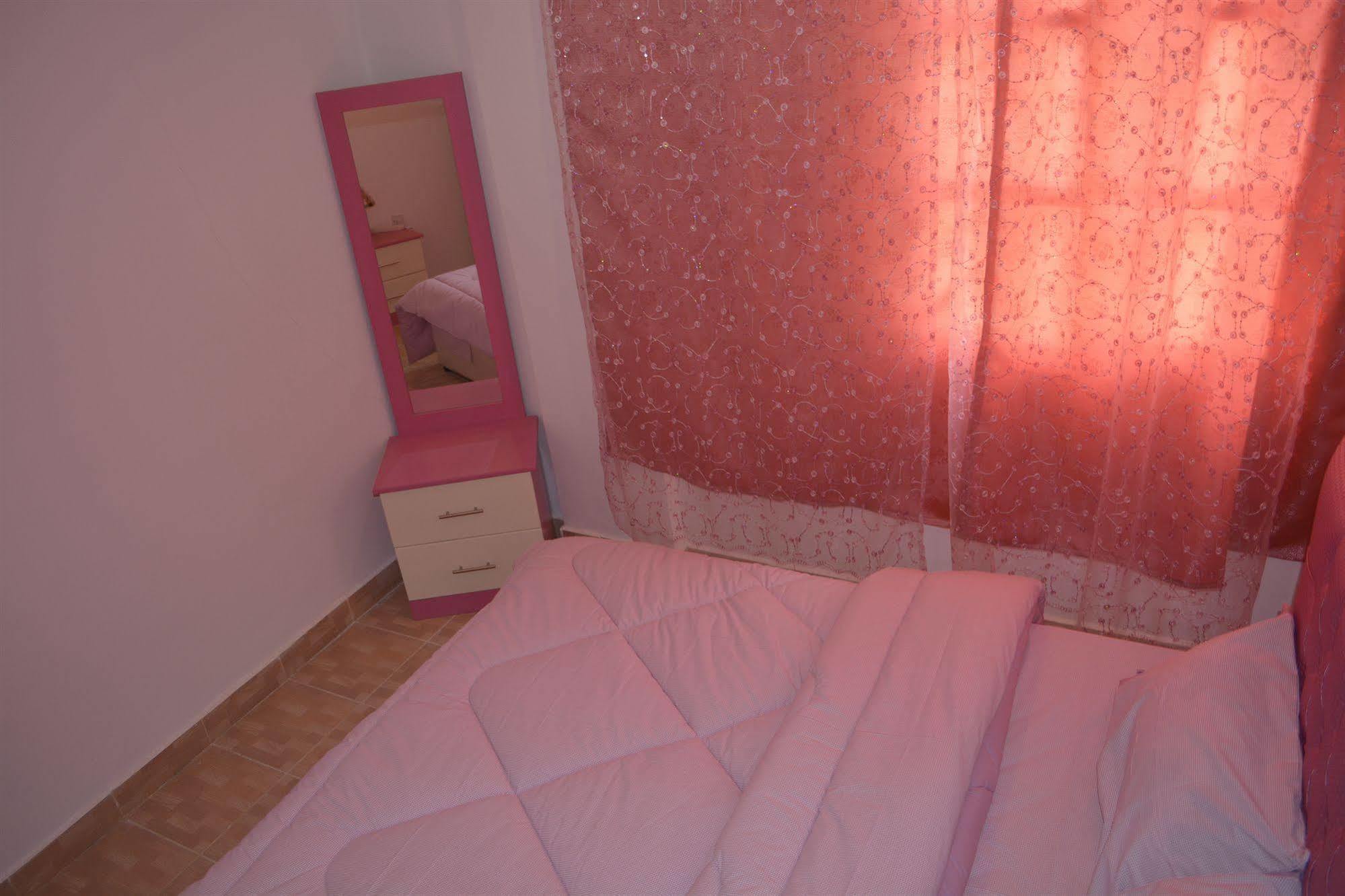 Leader Apartments 1 Mahboula Εξωτερικό φωτογραφία